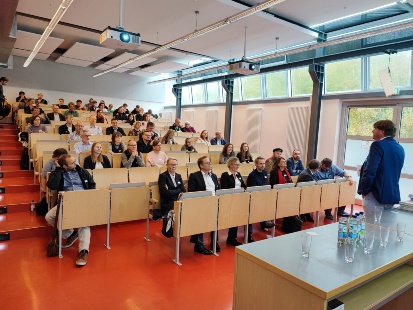 Begrüßung Stefan Ulbrich, Sprecher BIM-Cluster M-V Begrüßung Stefan Ulbrich, Sprecher BIM-Cluster M-V