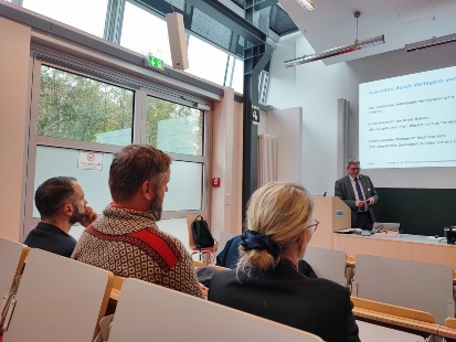 Markus Kramer zu KI versus NI Markus Kramer zu KI versus NI